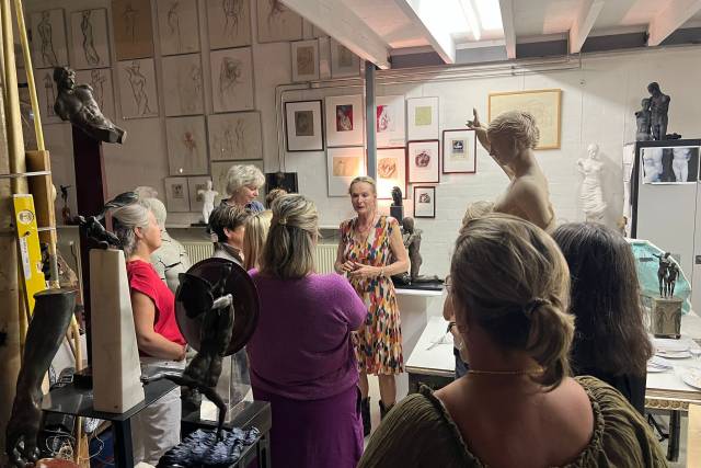 2025-margothoman2 - Afbeelding 1 van 4