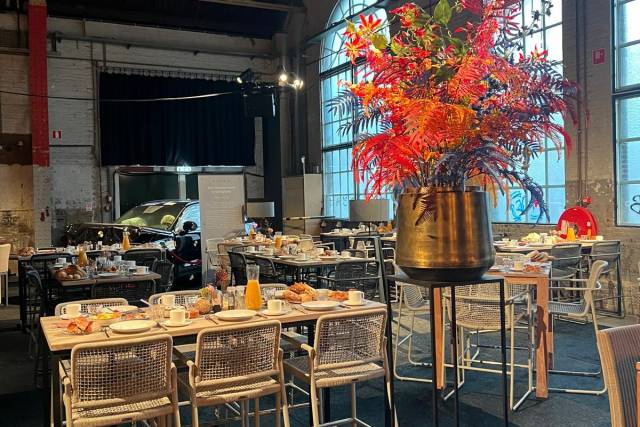 001-foto-koepelhal - Afbeelding 1 van 4